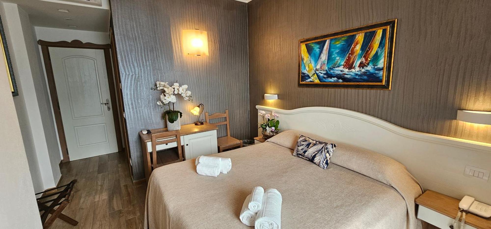 Hotel Meridiana Беллано Номер фото